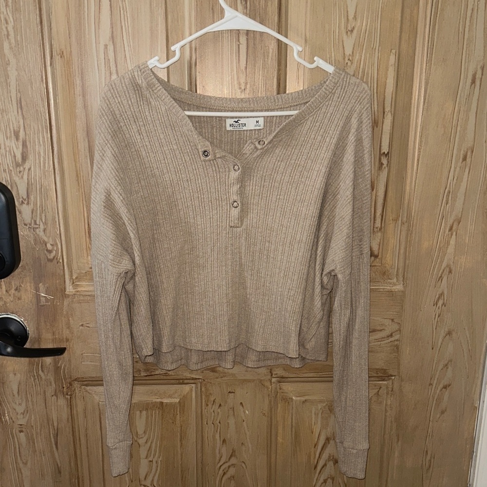 Hollister Beige Button Down Ribbed Top